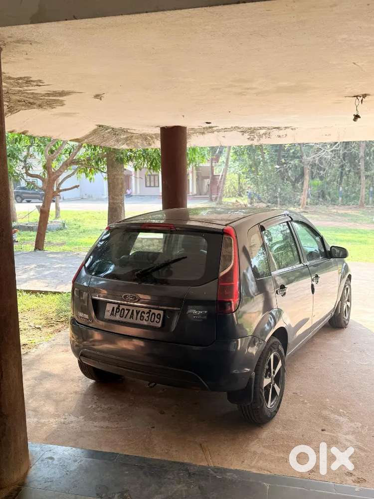 Ford Figo 2010 Diesel Well Maintained All New Tyres Ac Good Condetion