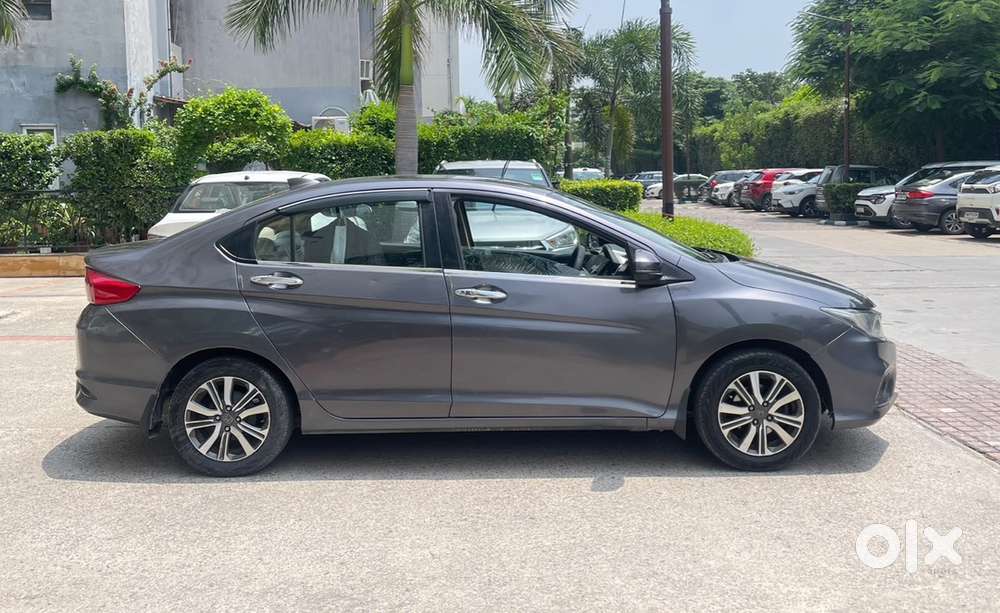 Honda City 2019 Cng Single Hand Well Maintained