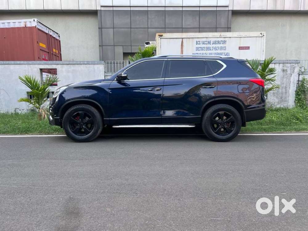 Mahindra Alturas G4 4x2 At, 2022, Diesel