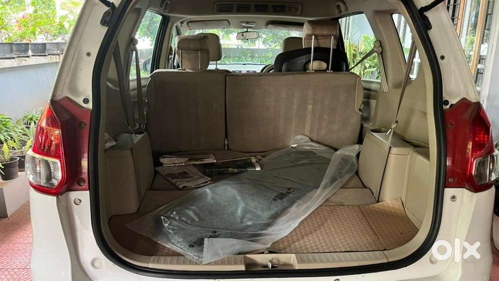 Maruti Suzuki Ertiga 2012 Diesel Carefully Maintained, New Tyres