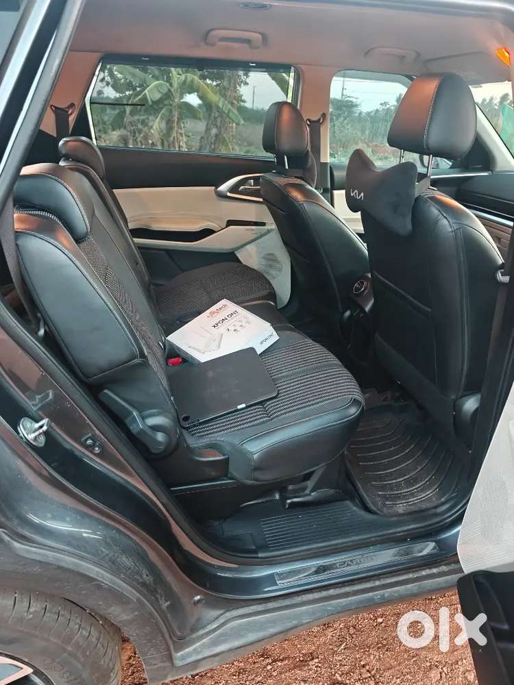 Good Condition Best Car Showroom Track Service