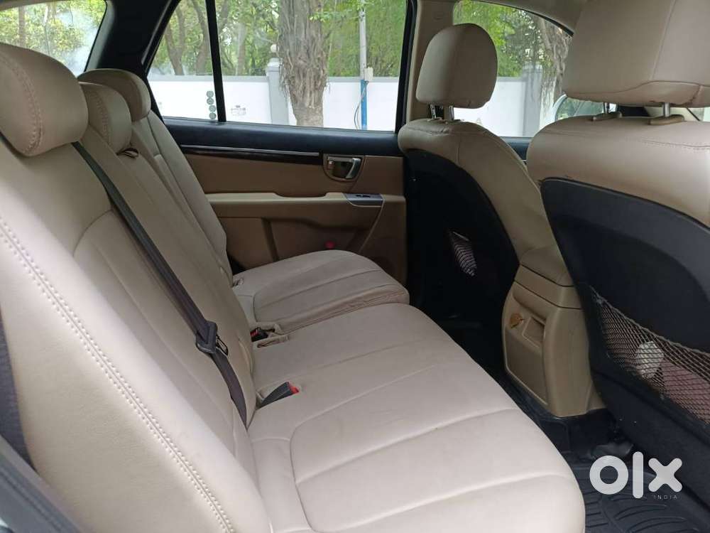 Excellent Condition Parsi Owned Santafe- Vip Number For Sale