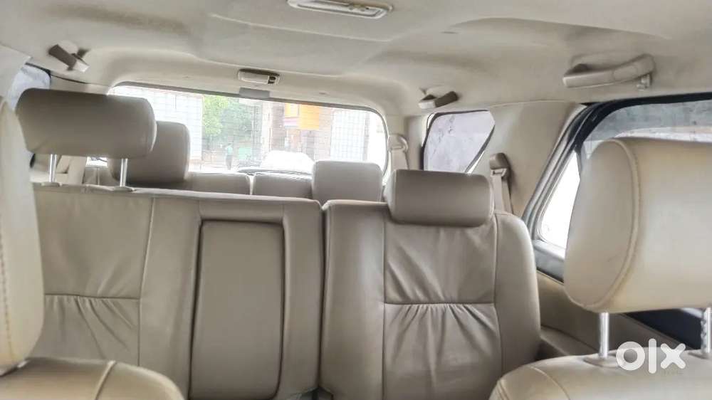 Toyota Fortuner 2015 Diesel 130000 Km Driven