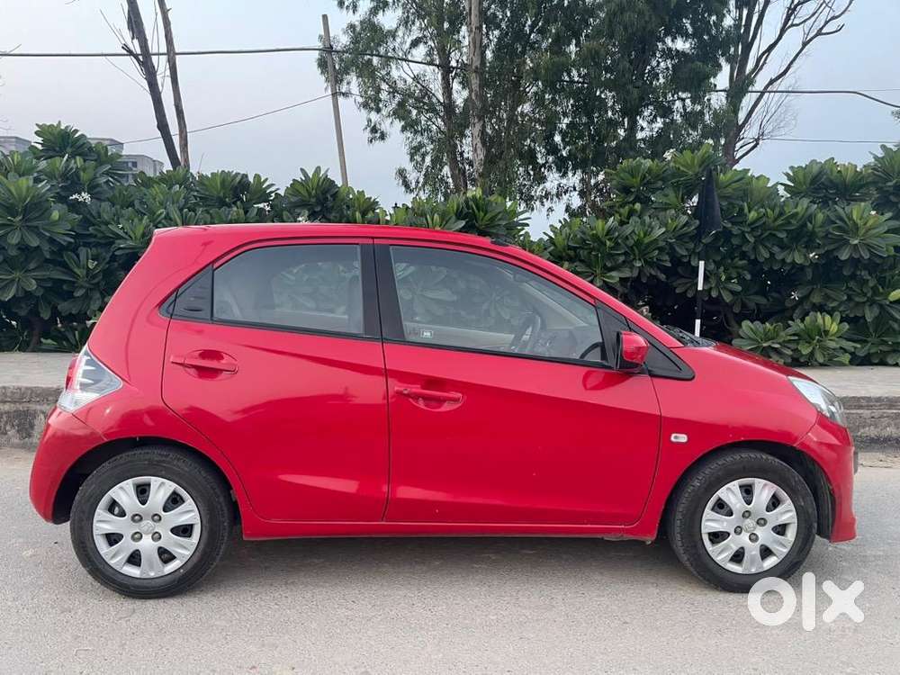 Honda Brio 2012 Petrol Well Maintained