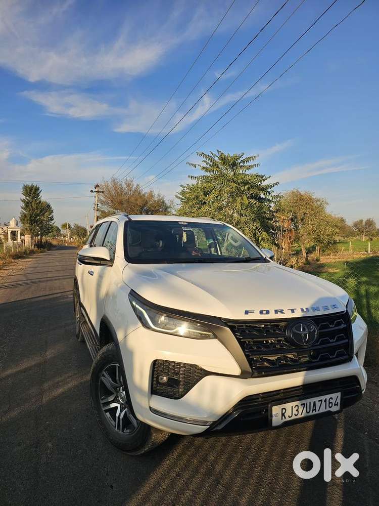 Toyota Fortuner 2021 Diesel Well Maintained