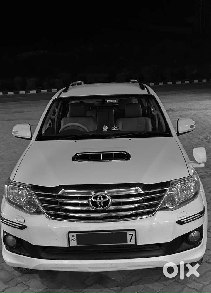 Best Condition Toyota Fortuner Diesel 2014