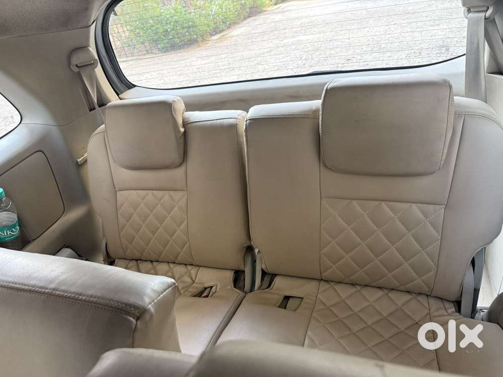 Toyota Innova 2.5 V 8 Str, 2013, Diesel