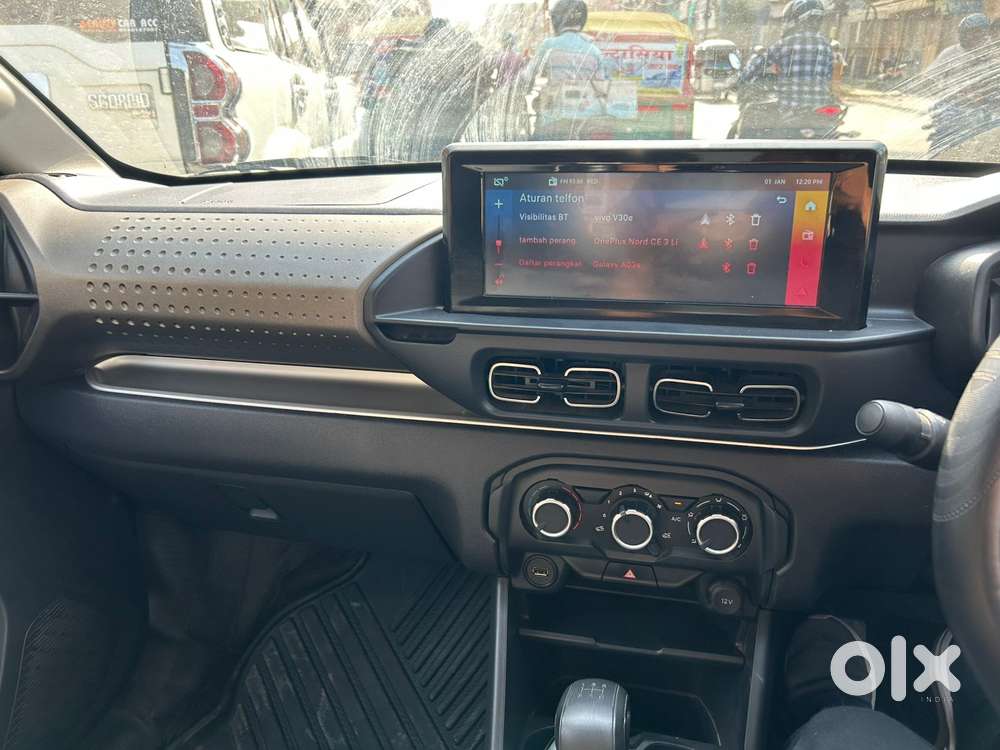 Citroen C3 Feel 1.2 Petrol Dual Tone, 2023, Cng & Hybrids