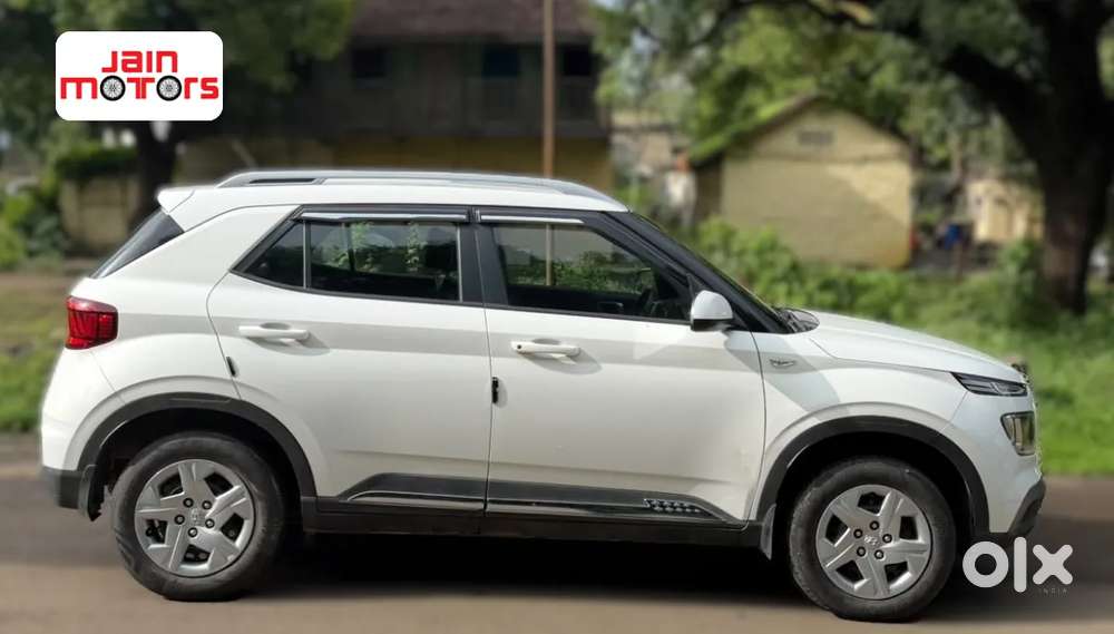 Hyundai Venue S 1.2 Petrol, 2022, Petrol