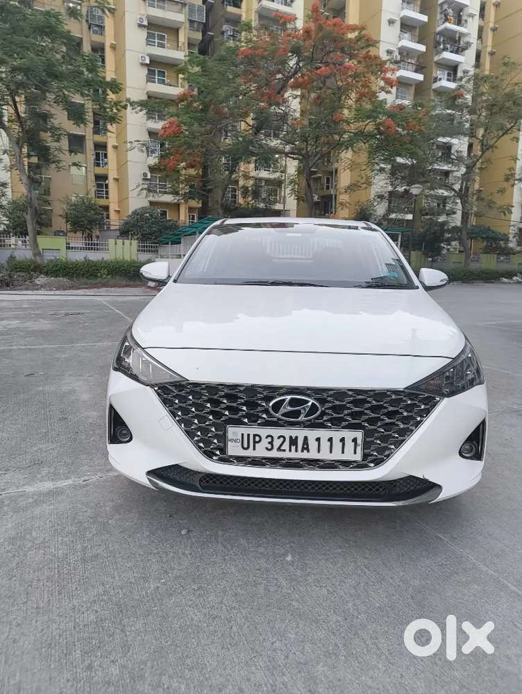 Hyundai Verna 1.5 Crdi Mt Sx(o)