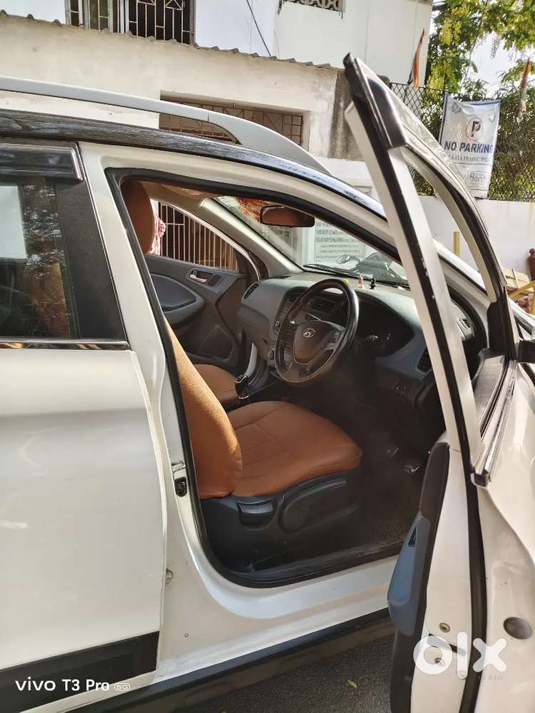 Hyundai I20 Active 2015 Diesel 47000 Km Driven