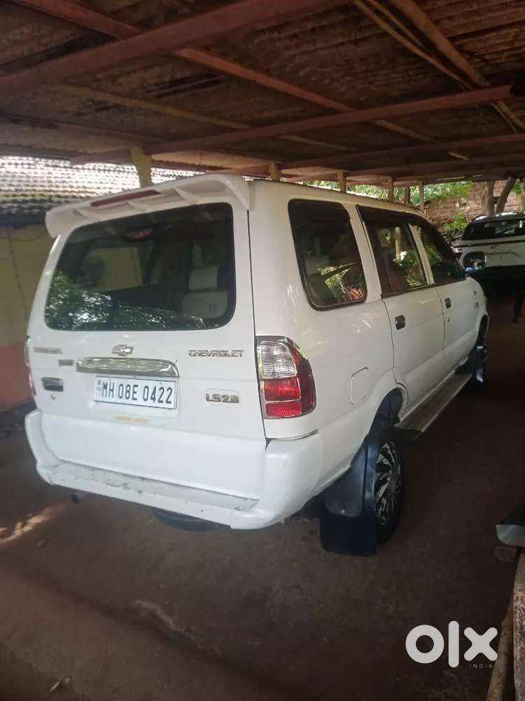 Chevrolet Tavera 2011 Diesel Good Condition