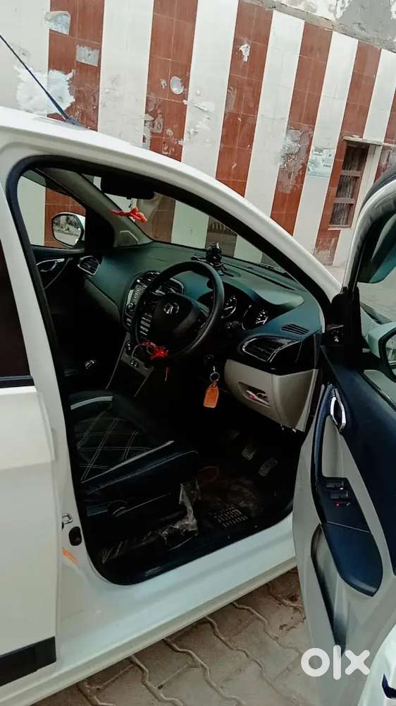 Tata Tiago Xz Petrol 2019  Single Owner  30000 Km Driven