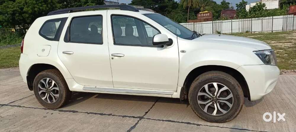 Nissan Terrano 2015 Diesel 102000 Km Driven