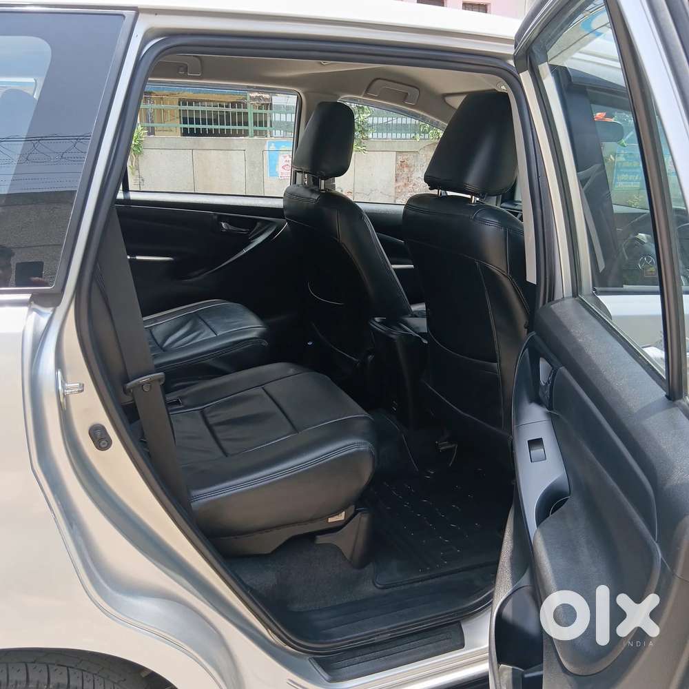 Toyota Innova Crysta 2.8 Gx At, 2021, Petrol
