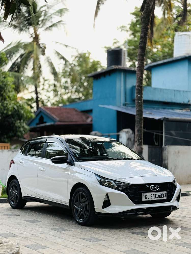 Hyundai I20 Sportz 1.2 Vtvt, 2023, Petrol