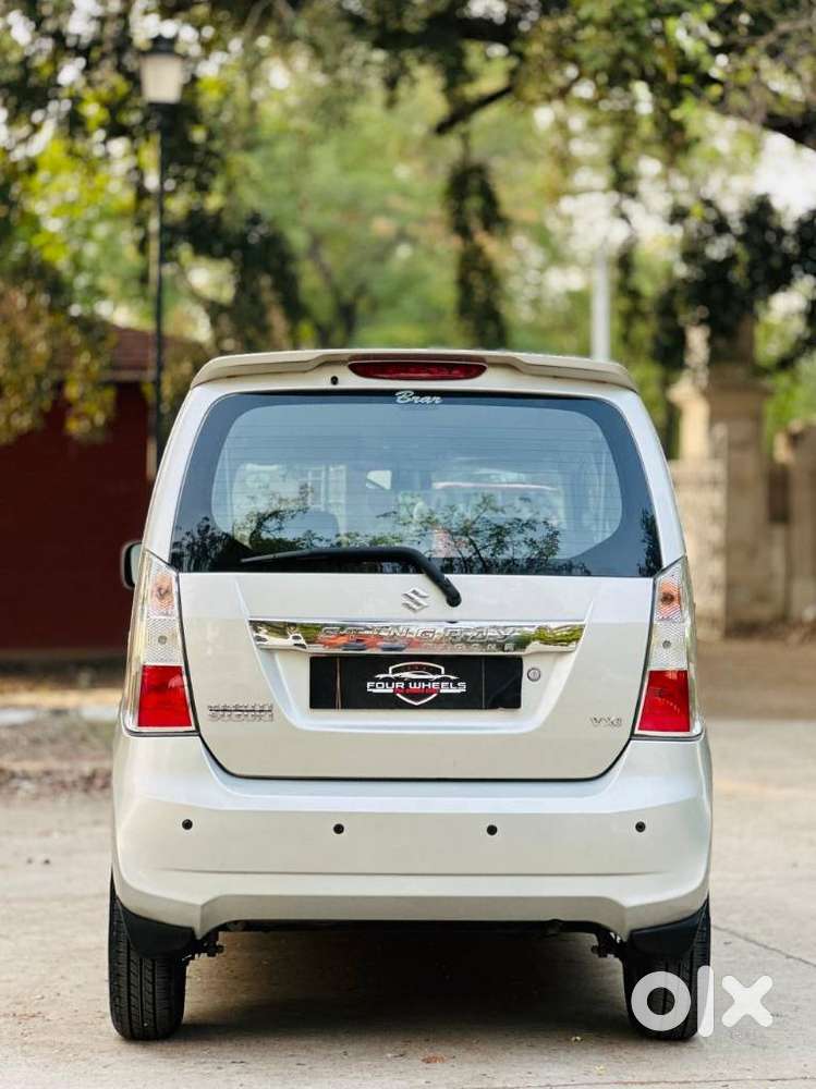 Maruti Suzuki Wagon R Stingray 1.0 Vxi Plus, 2014, Petrol
