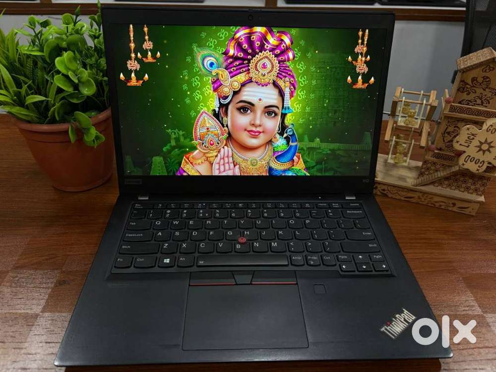 *Ryzen 7 PRO  16GB RAM  256GB SSD  Compact 13 Business Laptop**