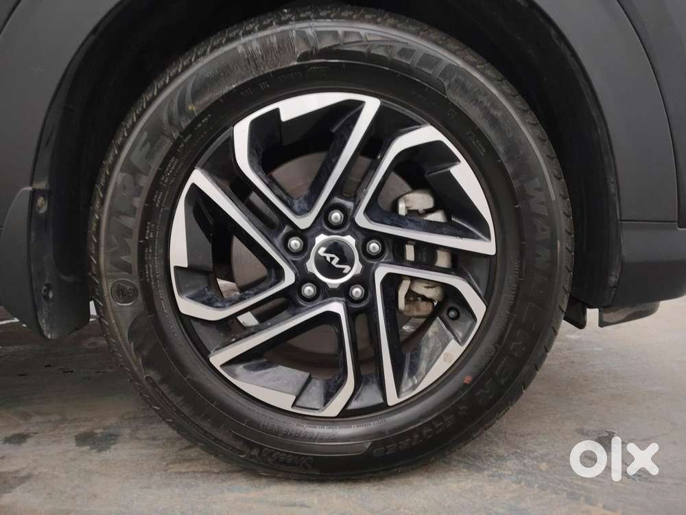 Kia Carens 1.4 Luxury Plus 6 Str, 2022, Petrol