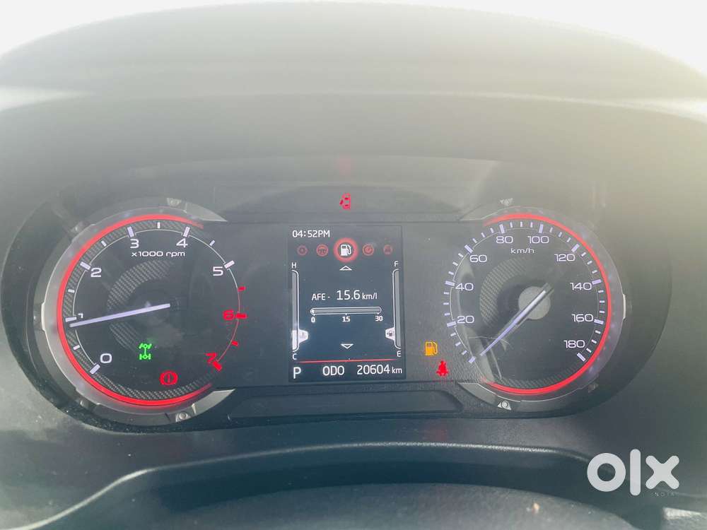 Mahindra Thar Lx Hard Top Petrol Mt 4wd, 2022, Petrol