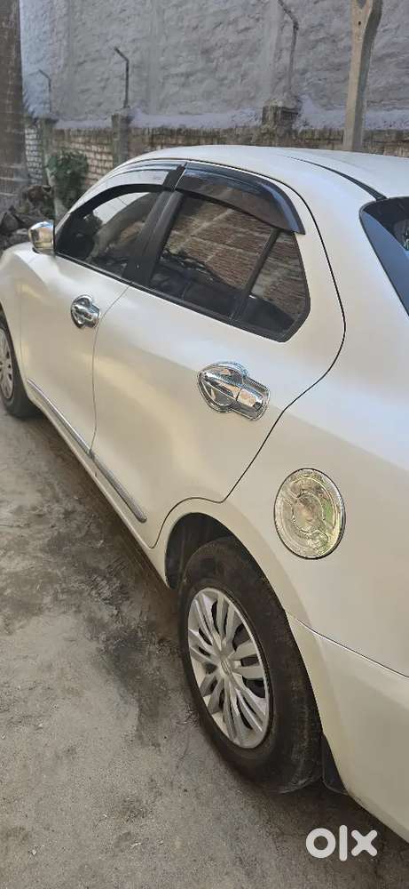 39000 Km Driven
Tyres Are Brand New Condition 
Very Well Mentioned