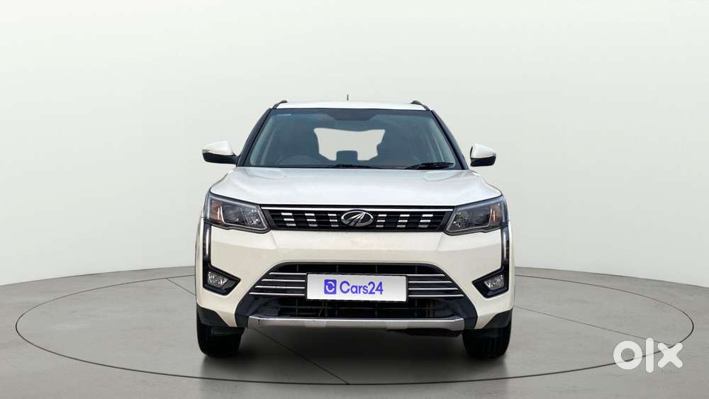 Mahindra Xuv300 W8, 2021, Petrol