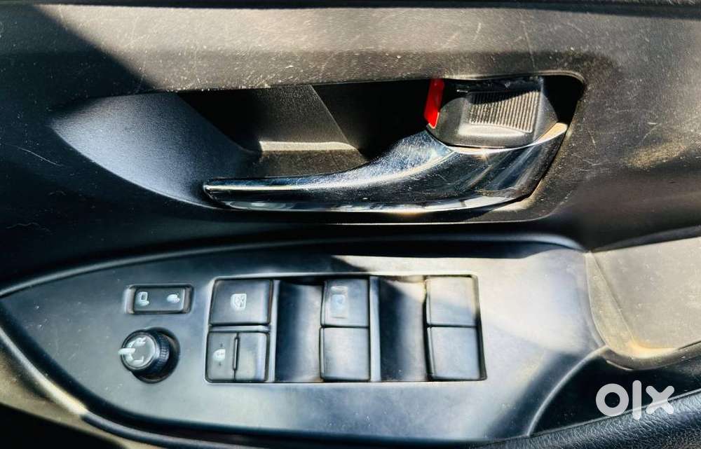 Toyota Innova Crysta 2.4 Gx Mt 8s, 2020, Diesel