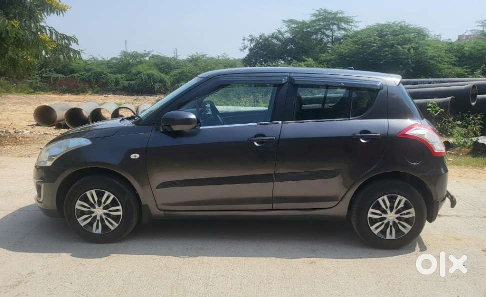 Maruti Suzuki Swift Lxi Option, 2016, Petrol