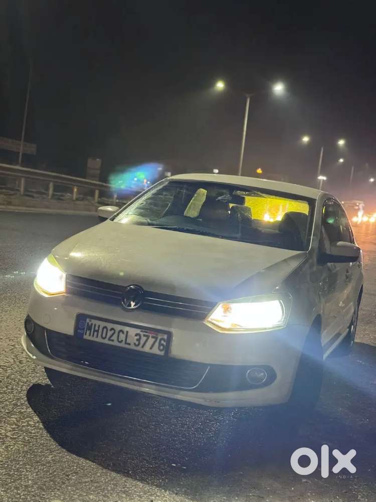 Volkswagen Vento Highline 2012