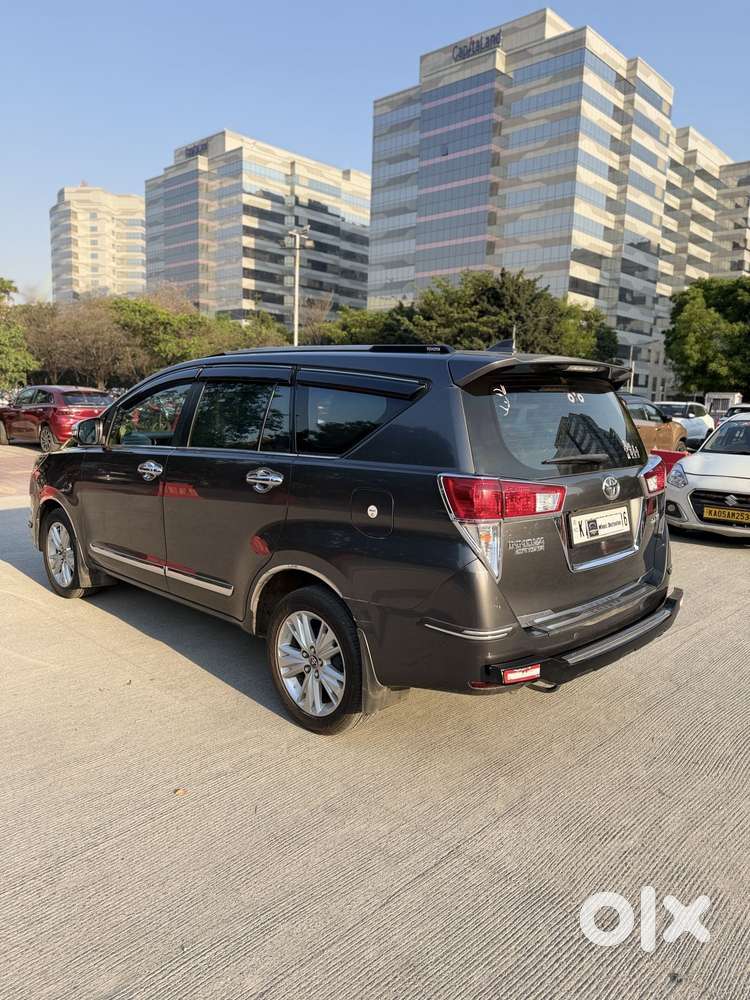 Toyota Innova Crysta 2.4 Z 7 Str, 2016, Diesel