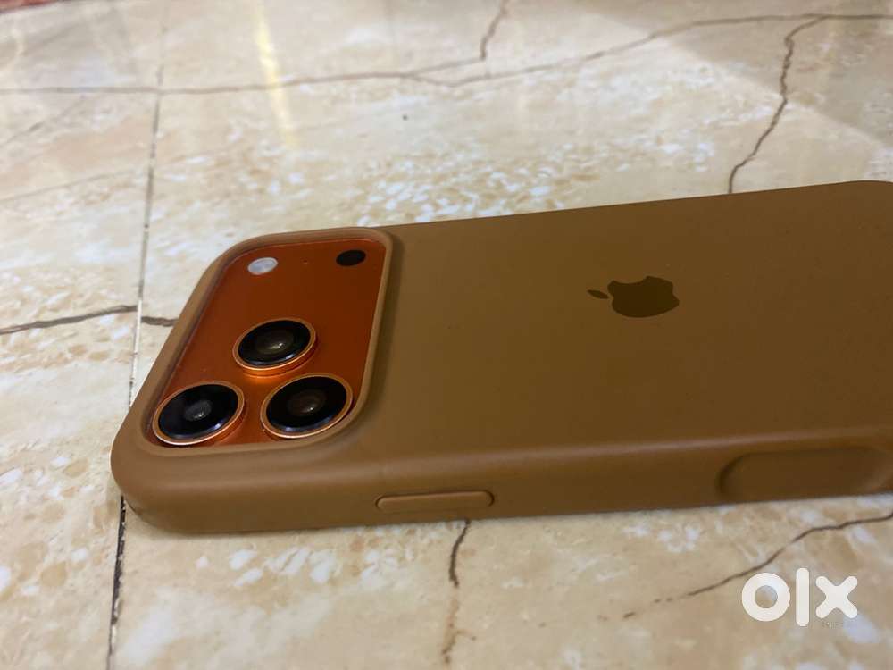 I phone 17 pro max