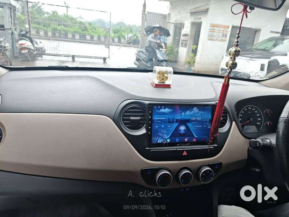 Hyundai Grand I10 Sportz, 2013, Petrol