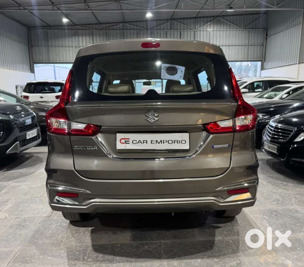 Maruti Suzuki Ertiga Vxi At, 2025, Petrol