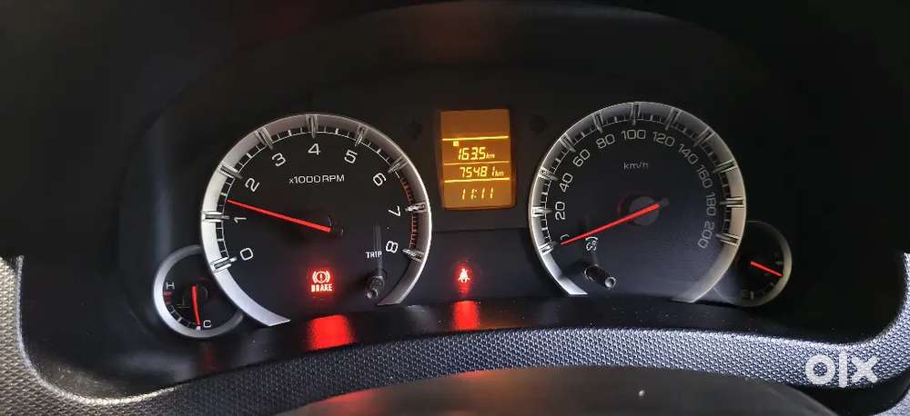 Maruti Swift Vxi Petrol 2012