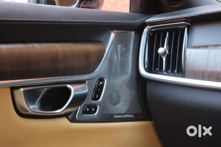 Volvo S90 B5 Ultimate, 2023, Cng & Hybrids