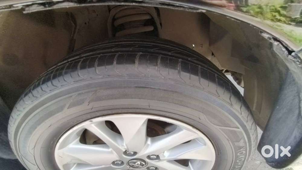 Toyota Innova Crysta 2.4 Vx Mt, 2016, Diesel