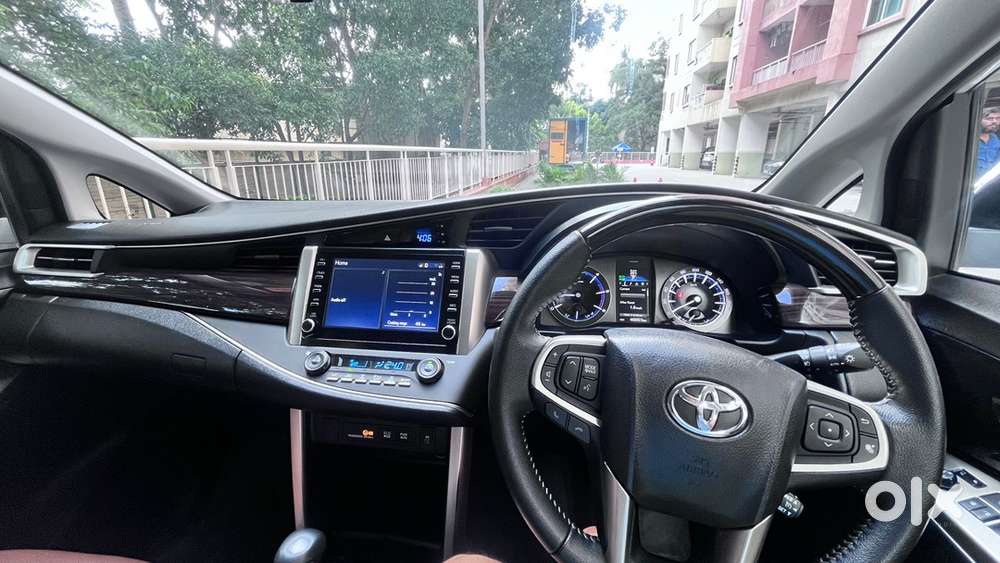 Toyota Innova Crysta 2022 Diesel Automatic