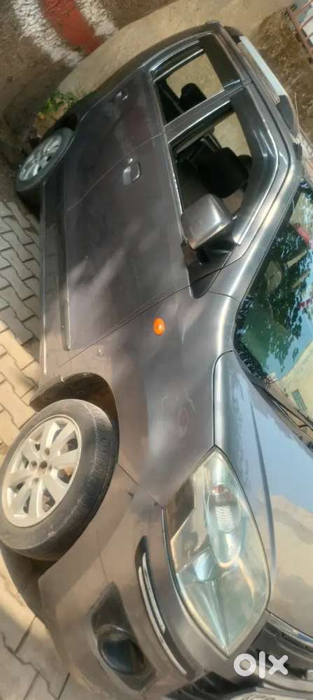 Maruti Suzuki Wagon R 2014 Cng & Hybrids 980000 Km Driven