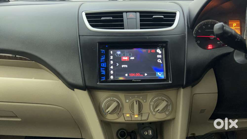 Maruti Suzuki Swift Dzire Vxi At, 2015, Petrol