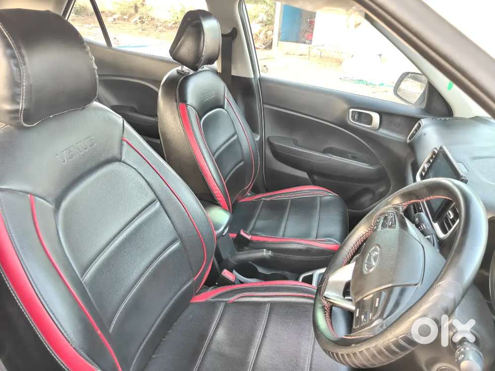 Hyundai Venue 2020 Diesel Well Maintained