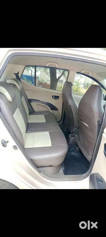 Hyundai I10 Sportz 2011