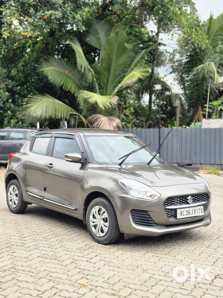 Maruti Suzuki Swift Vxi Optional, 2022, Petrol