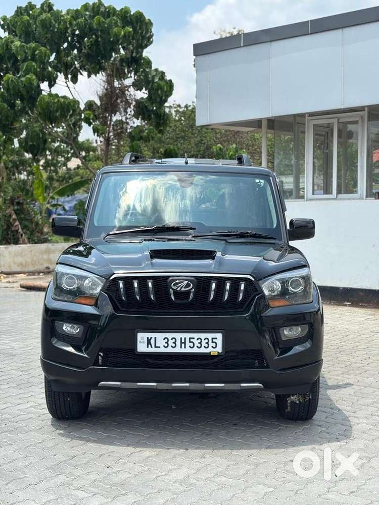 Mahindra Scorpio 2015 Diesel 80000 Km Driven