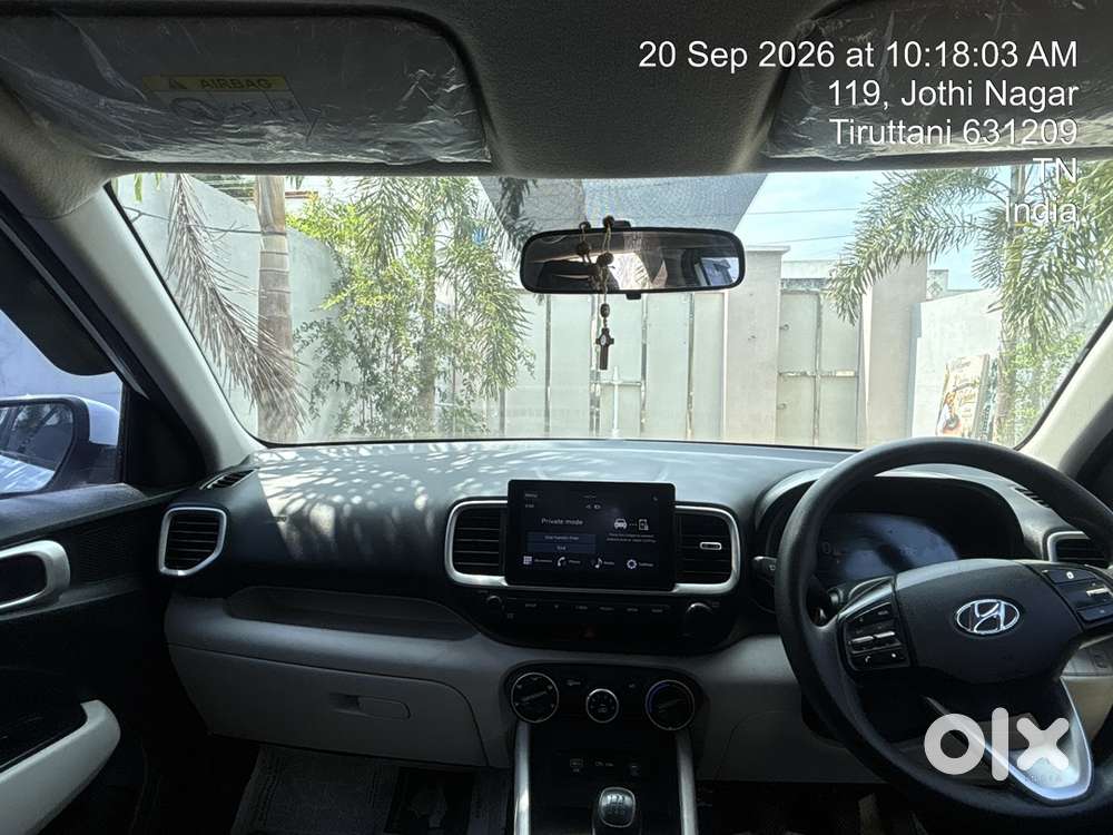 Hyundai Venue Petrol 2022