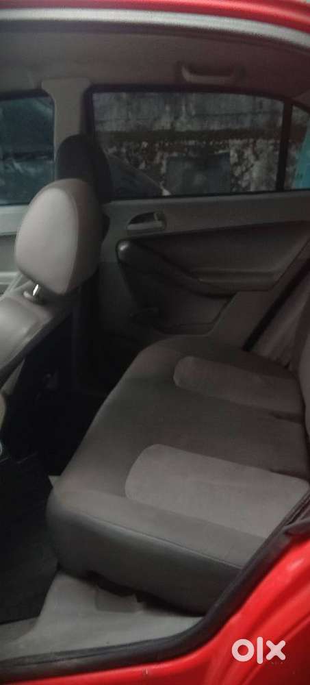 Tata Indica Vista Aura 1.3 Quadrajet (abs), 2010, Diesel