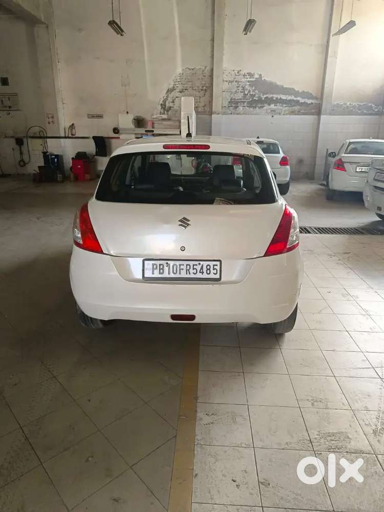 Maruti Suzuki Swift 2016 Diesel 162000 Km Driven