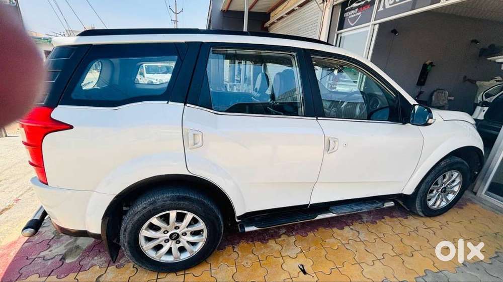 Mahindra Xuv 500 W8 2016