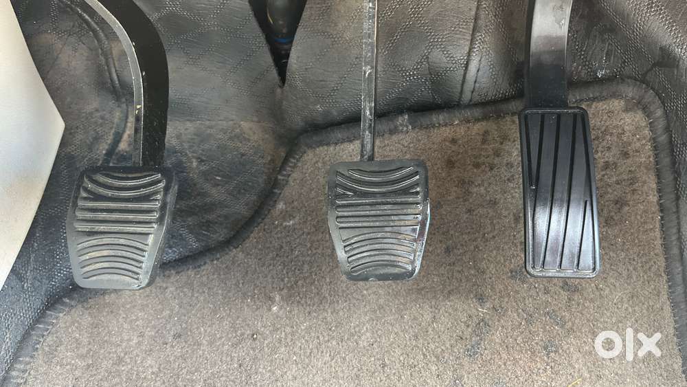Mahindra Xuv300 W8 Option, 2022, Petrol