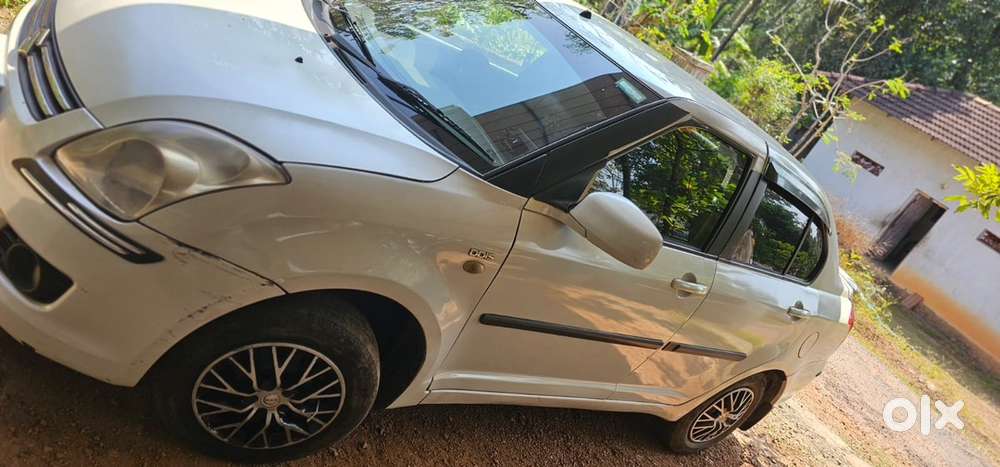 Maruti Suzuki Swift Dzire 2011