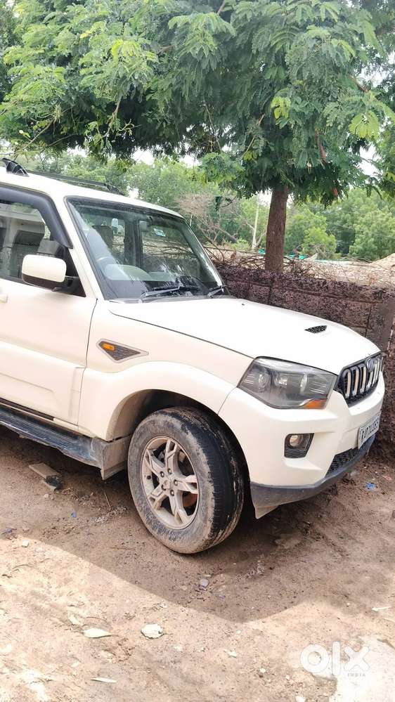 Mahindra Scorpio Vlx 2014